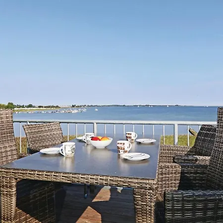 Beautiful In Ostseeresort With 2 Bedrooms, Sauna&wifi Apartment