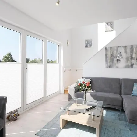 Cozy In Ostseeresort * أوبلينتيز