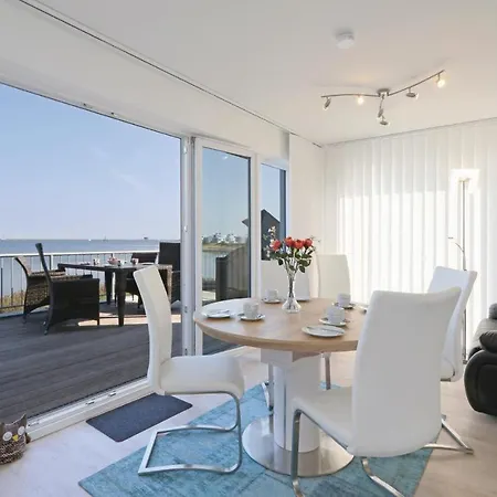 Apartment Beautiful In Ostseeresort With 2 Bedrooms, Sauna&wifi Olpenitz